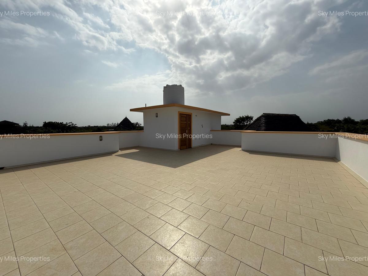 3 Bed Villa with En Suite at Ukunda - 18