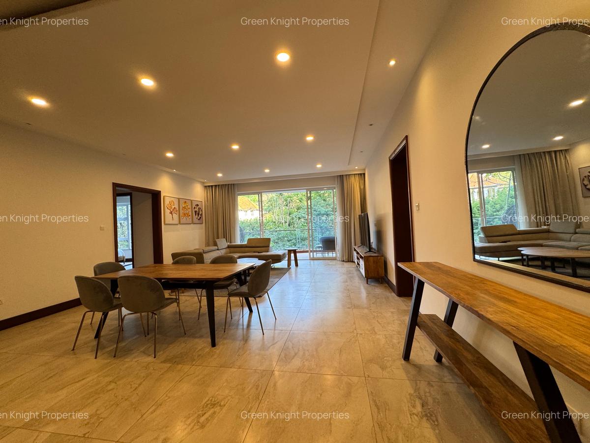 Serviced 3 Bed Apartment with En Suite in Parklands - 8