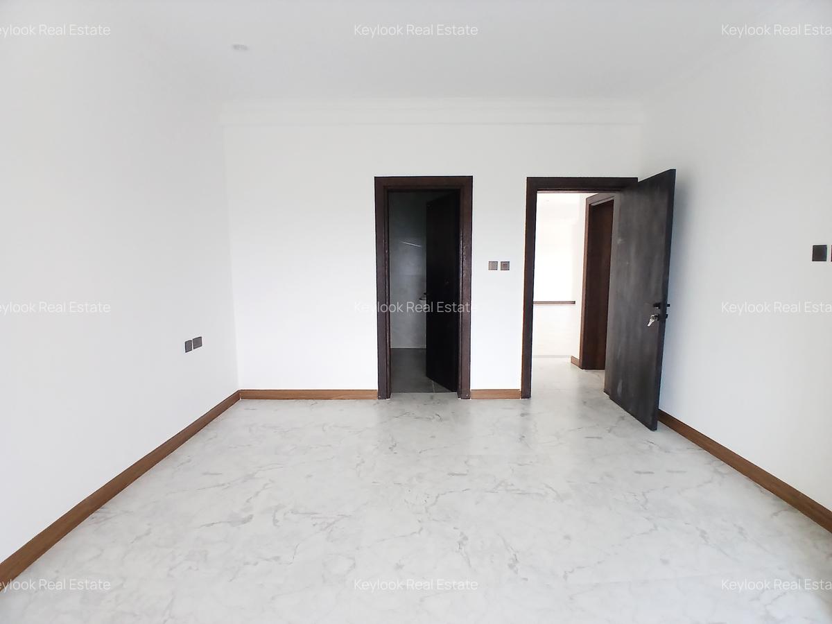 Furnished 3 Bed Apartment with En Suite at Kileleshwa - 13