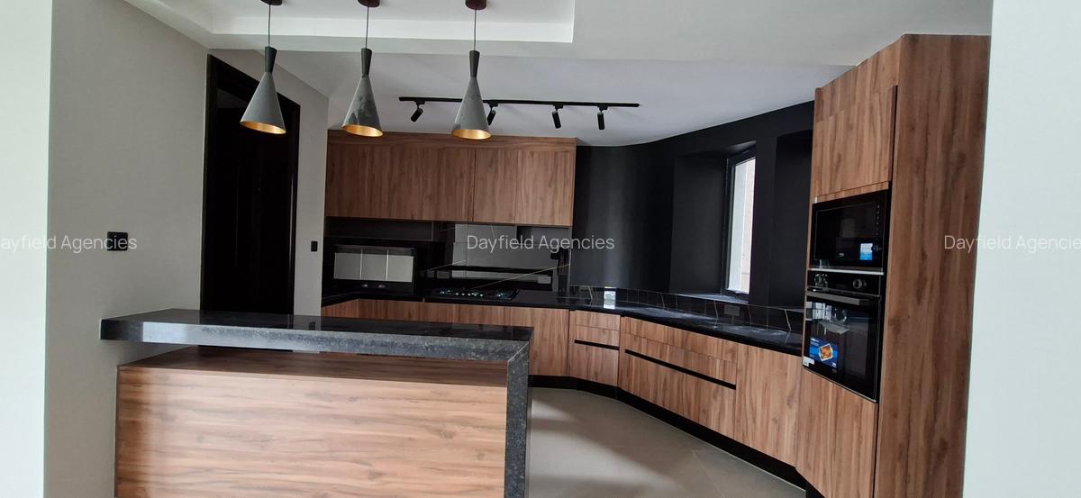 3 Bed Apartment with En Suite in Spring Valley - 6