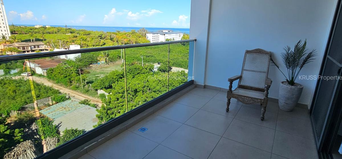 3 Bed Apartment with En Suite at As154 - 14