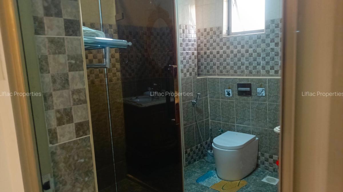 2 Bed Apartment with En Suite in Nyari - 16