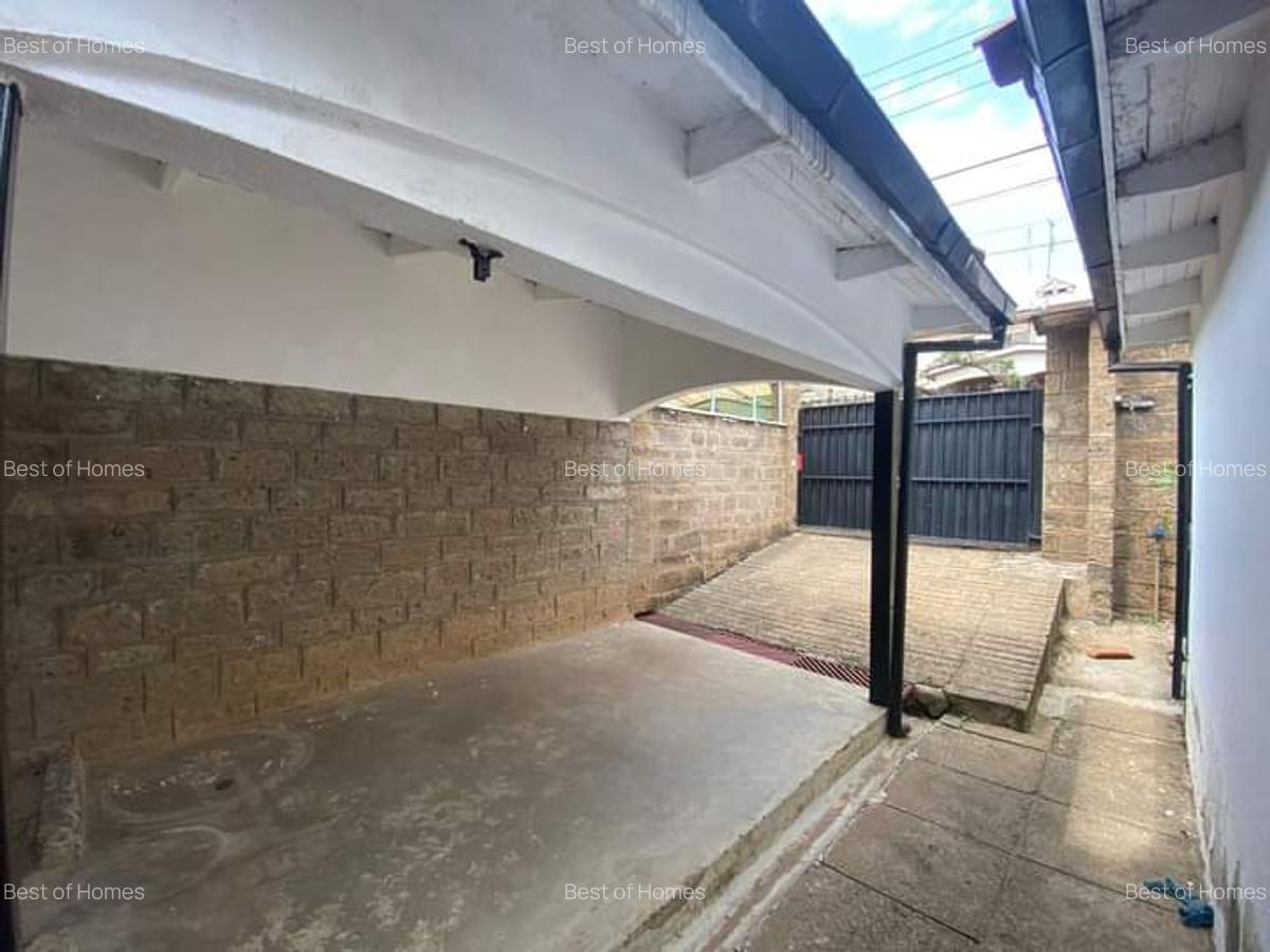 3 Bed House with En Suite in Kilimani - 4