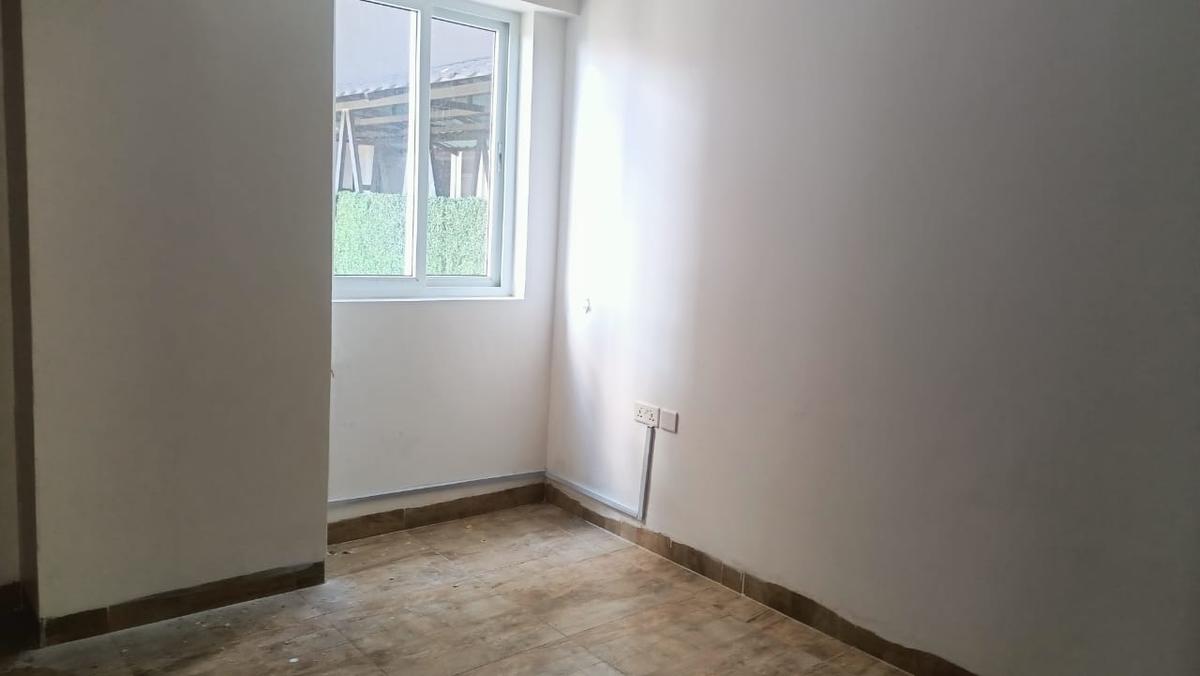 4 Bed Apartment with En Suite in General Mathenge - 12