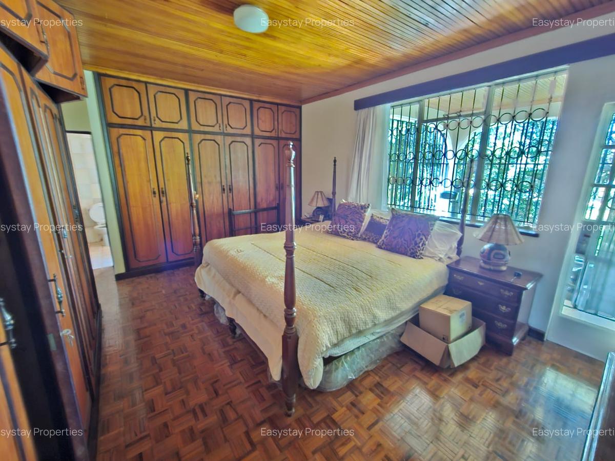 4 Bed House with En Suite in Nyari - 5