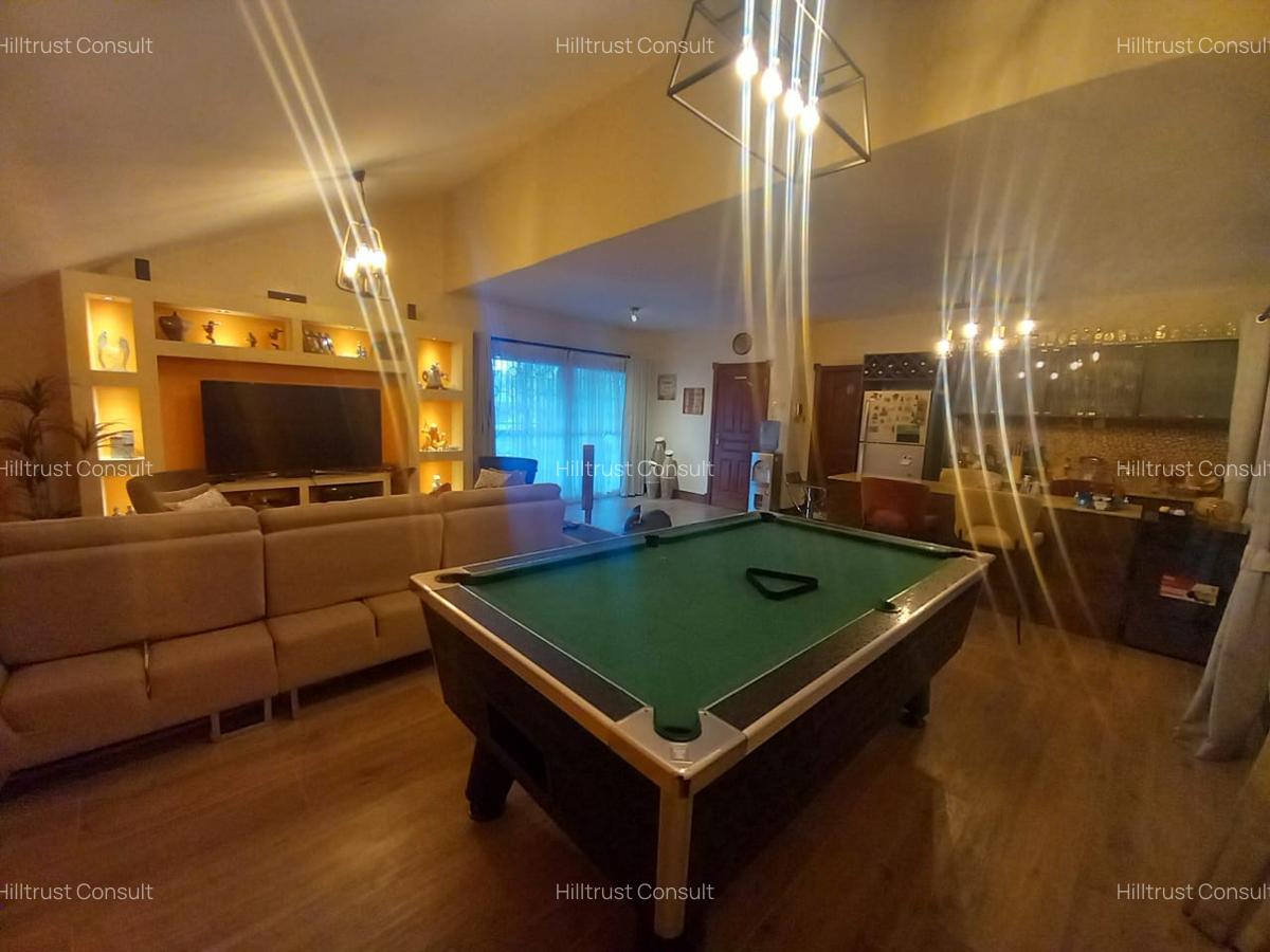 5 Bed Townhouse with En Suite at Grevillea Grove - 5