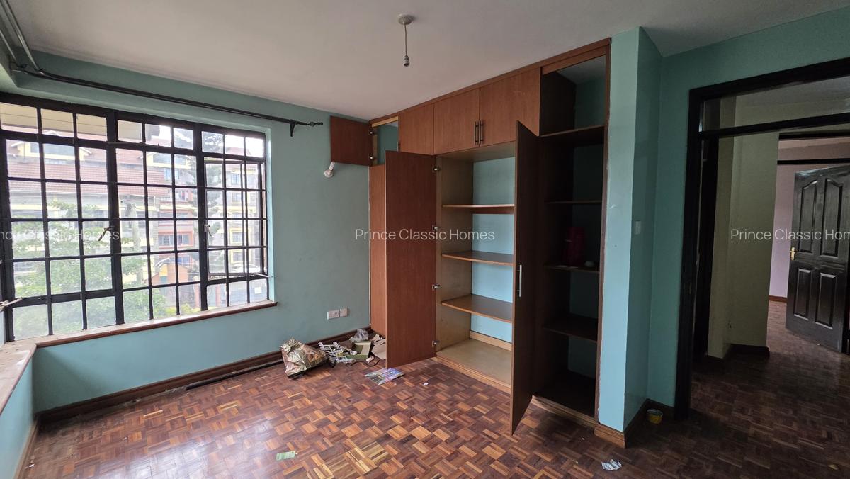 3 Bed Apartment with En Suite in Lavington - 3