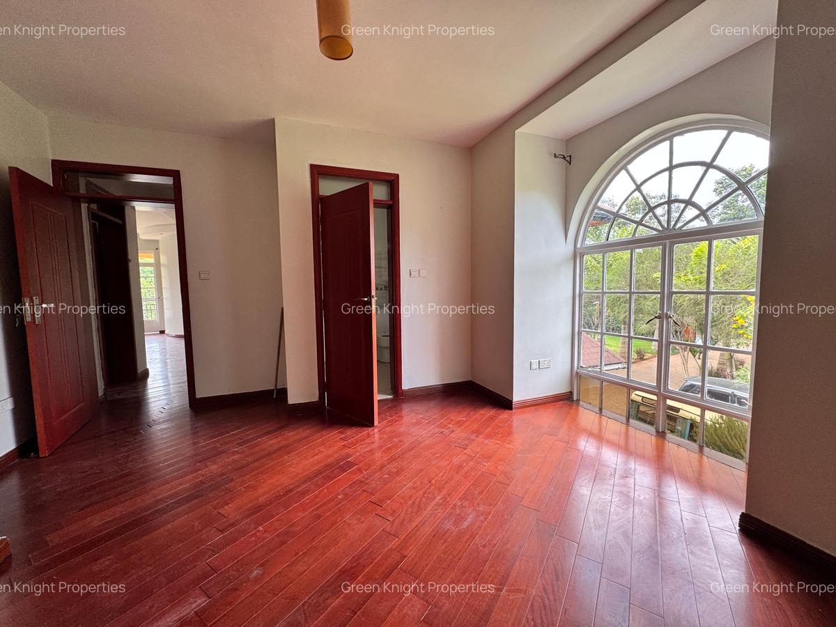 4 Bed House with En Suite in Karen - 5
