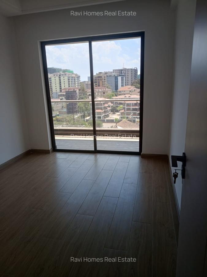 2 Bed Apartment with En Suite in Kilimani - 10
