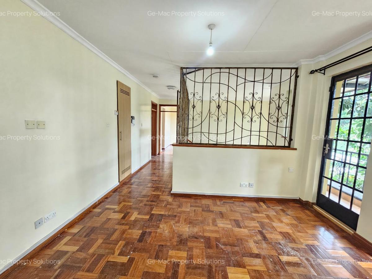 4 Bed House with En Suite in Runda - 8