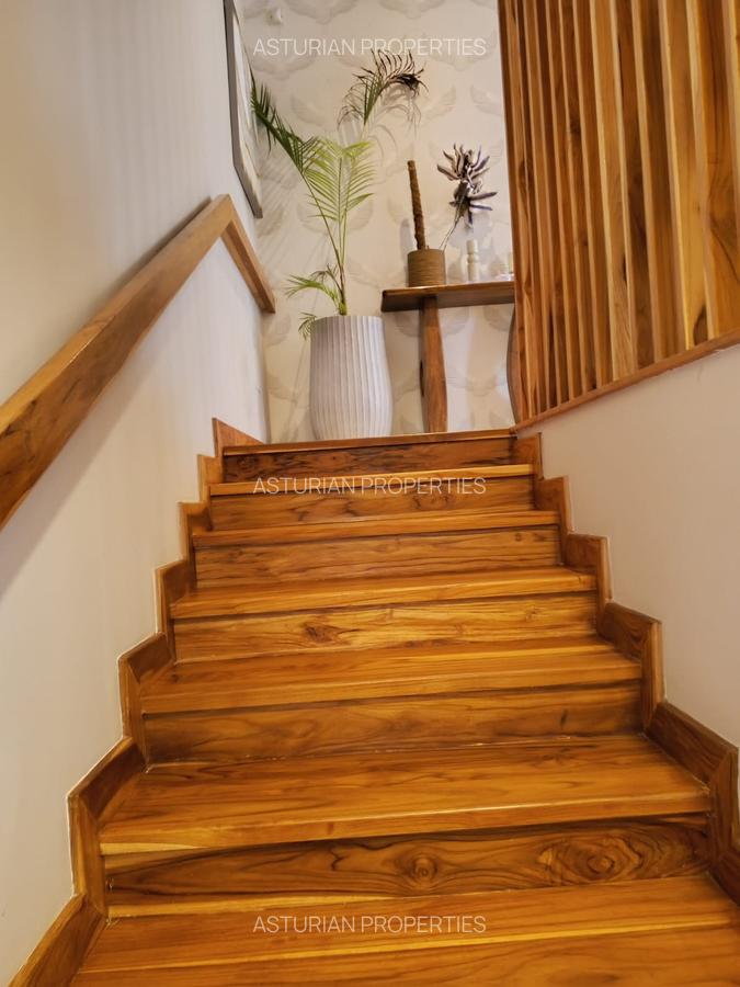 4 Bed Townhouse with En Suite in Westlands Area - 12