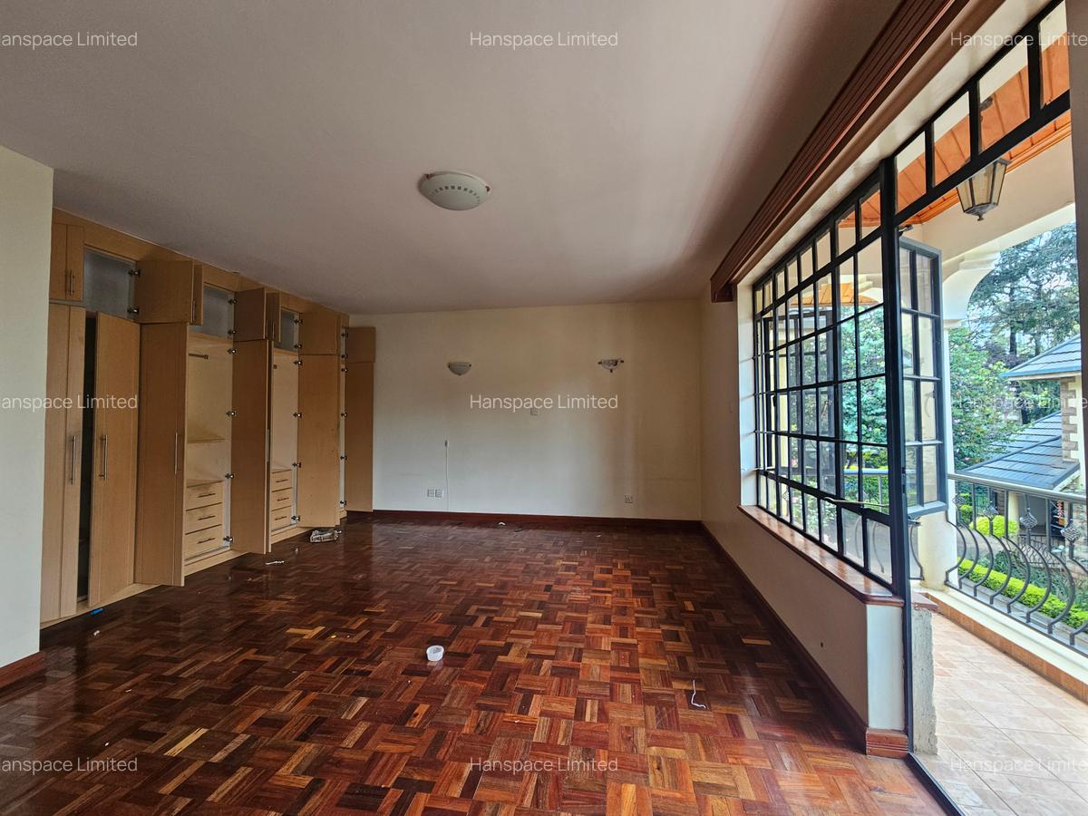 5 Bed Townhouse with En Suite in Kileleshwa - 12
