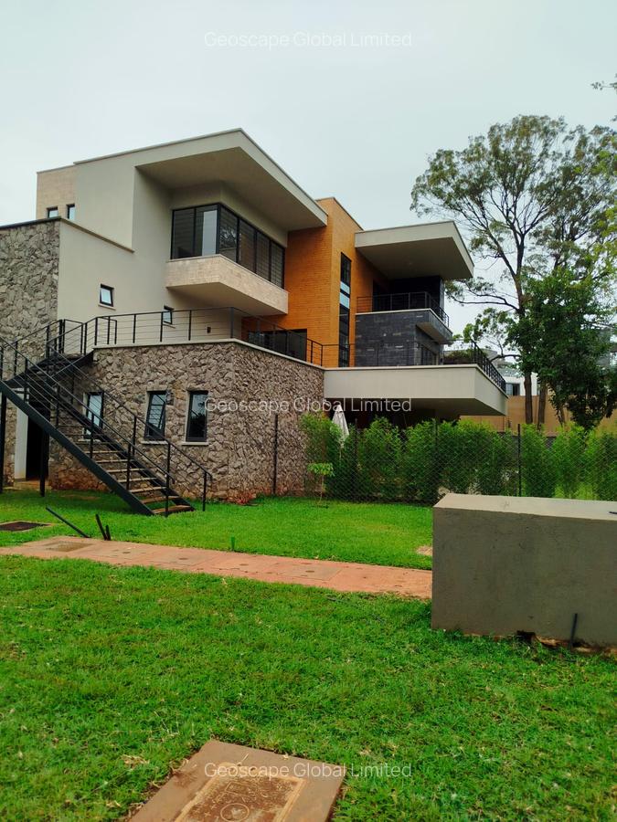 4 Bed House with En Suite in Loresho - 16