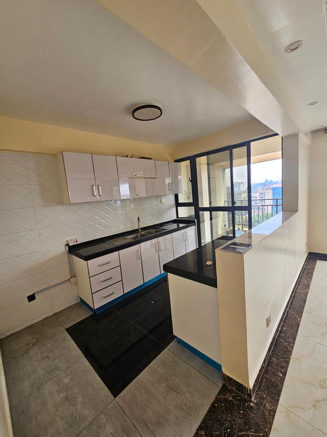 2 Bed Apartment with En Suite at Kilimani - 19