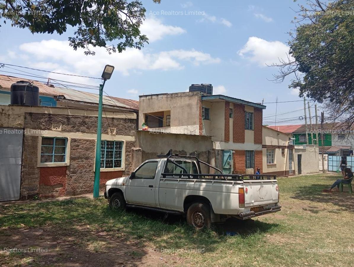 3 Bed Townhouse with En Suite at Nairobi West Nairobi - 13