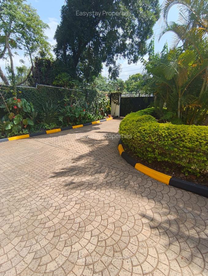 4 Bed House with En Suite in Gigiri - 2