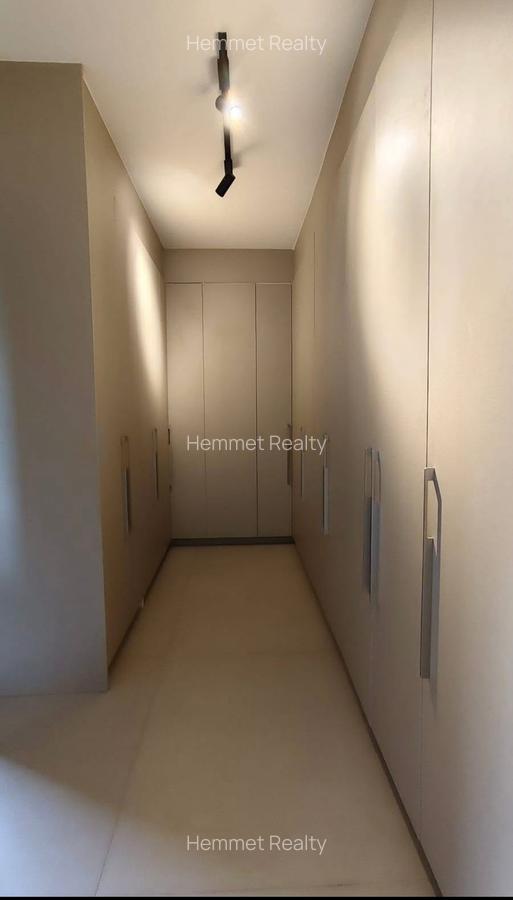 4 Bed House with En Suite in Loresho - 6