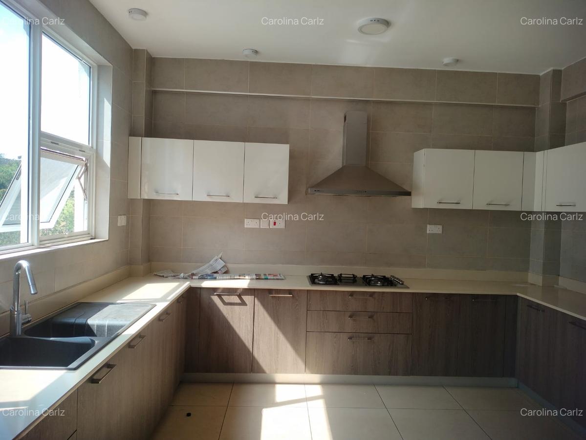 4 Bed Apartment with En Suite at General Mathenge Rd - 12