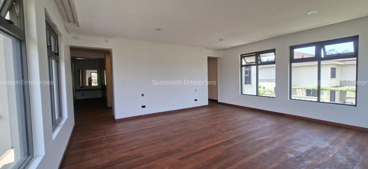 4 Bed Townhouse with En Suite in Karen - 13