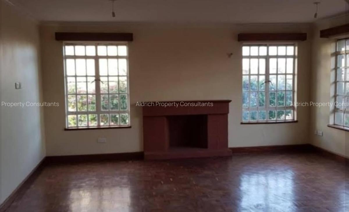 4 Bed Townhouse with En Suite in Runda - 2