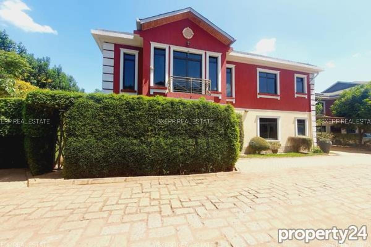 5 Bed Villa with En Suite at Manyani East - 3