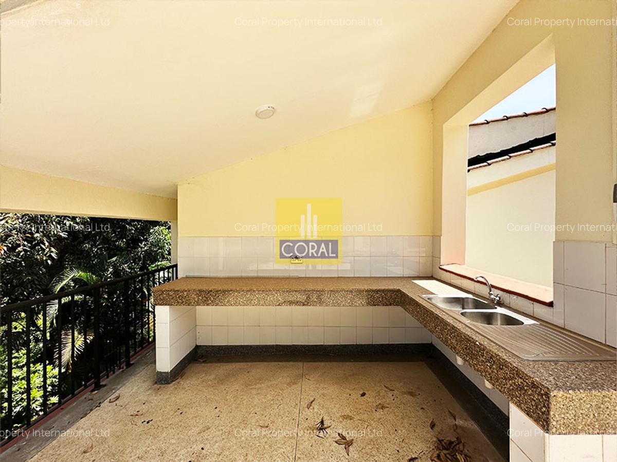 4 Bed Townhouse with Swimming Pool in Westlands Area - 13