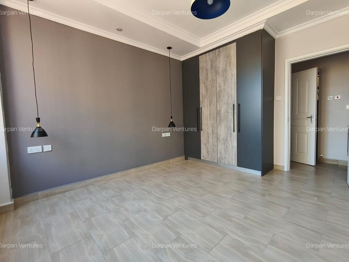 2 Bed Apartment with En Suite in Westlands Area - 5