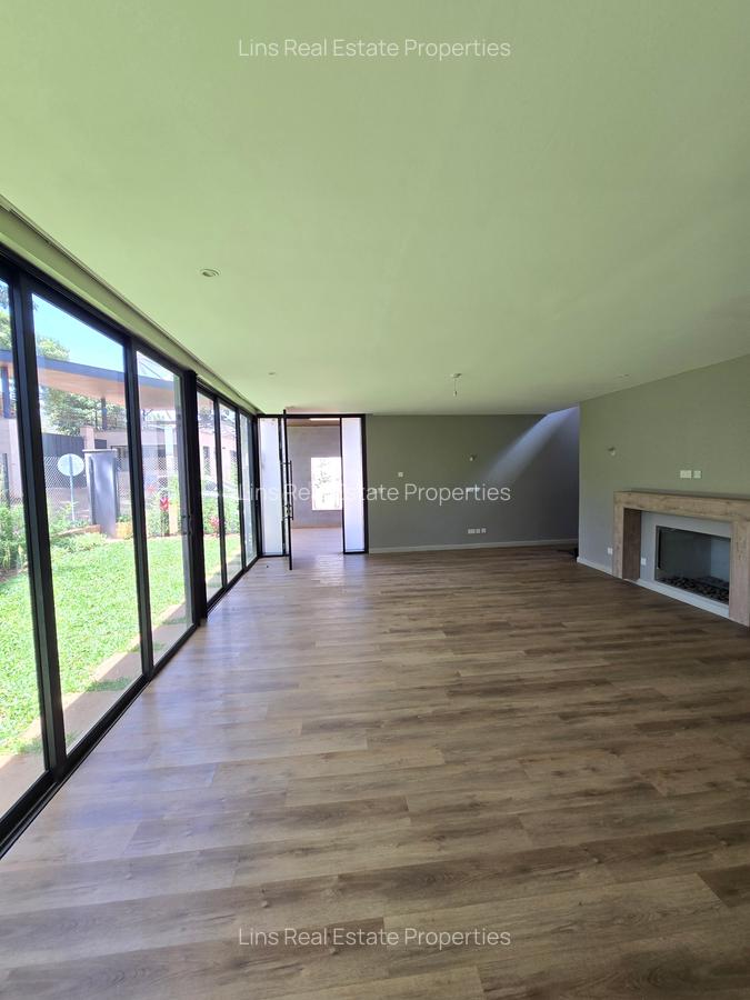 4 Bed Townhouse with En Suite in Runda - 15