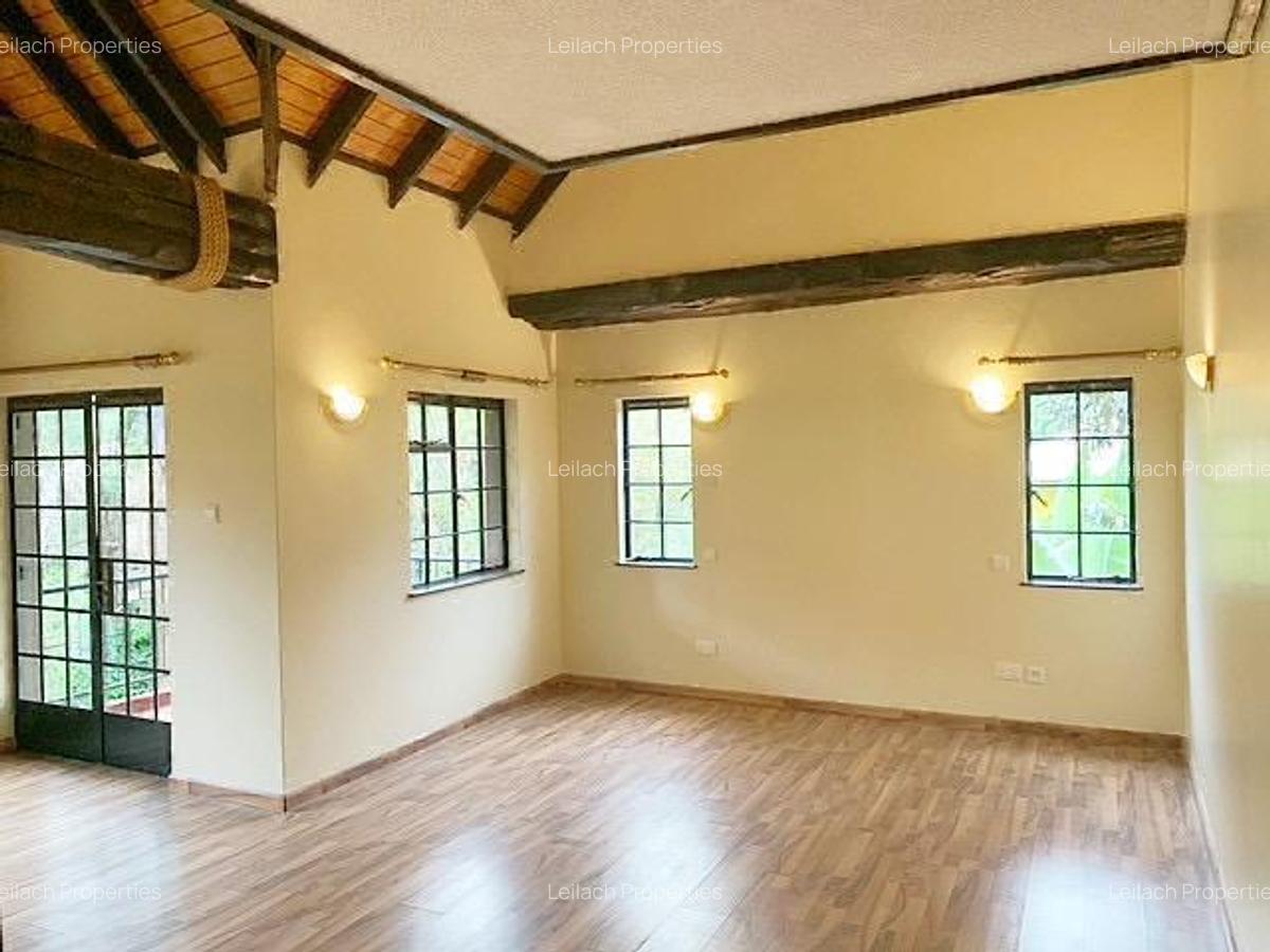 5 Bed Townhouse with En Suite in Kileleshwa - 17