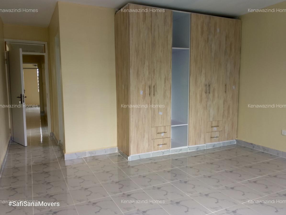 3 Bed House with En Suite at Acacia - 9