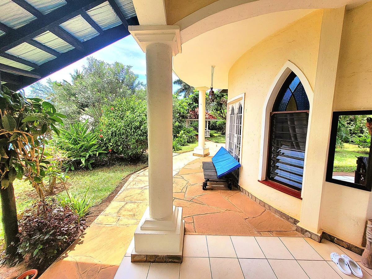 4 Bed Villa with En Suite in Diani - 7