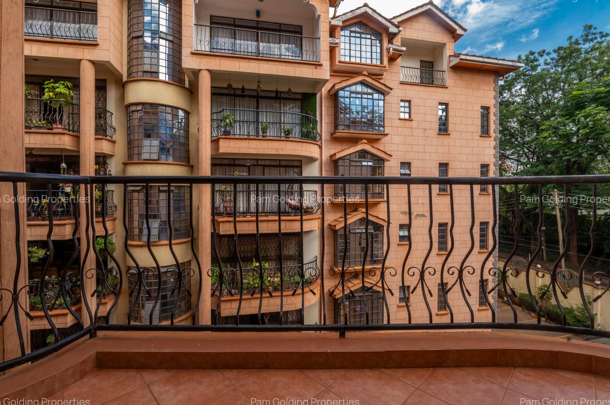 3 Bed Apartment with Swimming Pool at Brookside Gardens - 17