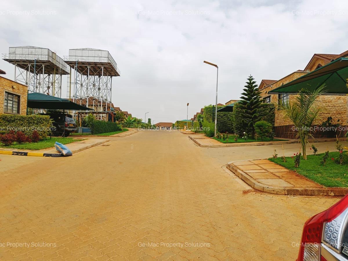 4 Bed House with En Suite in Kiambu Road - 5