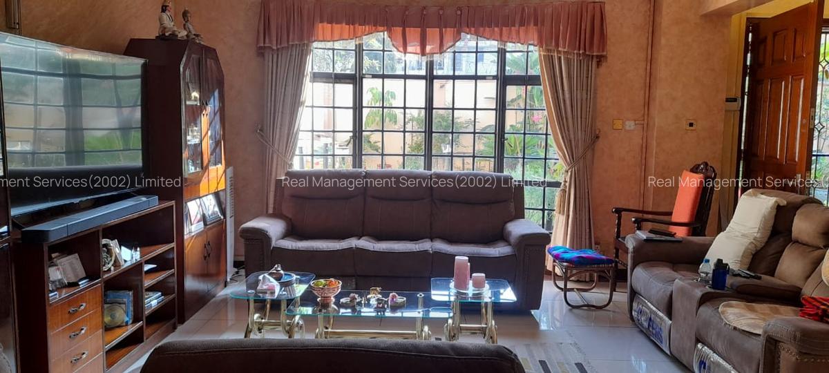 5 Bed Villa with En Suite in General Mathenge - 3