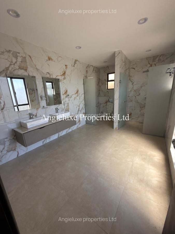 3 Bed Apartment with En Suite at Brookside Drive - 7