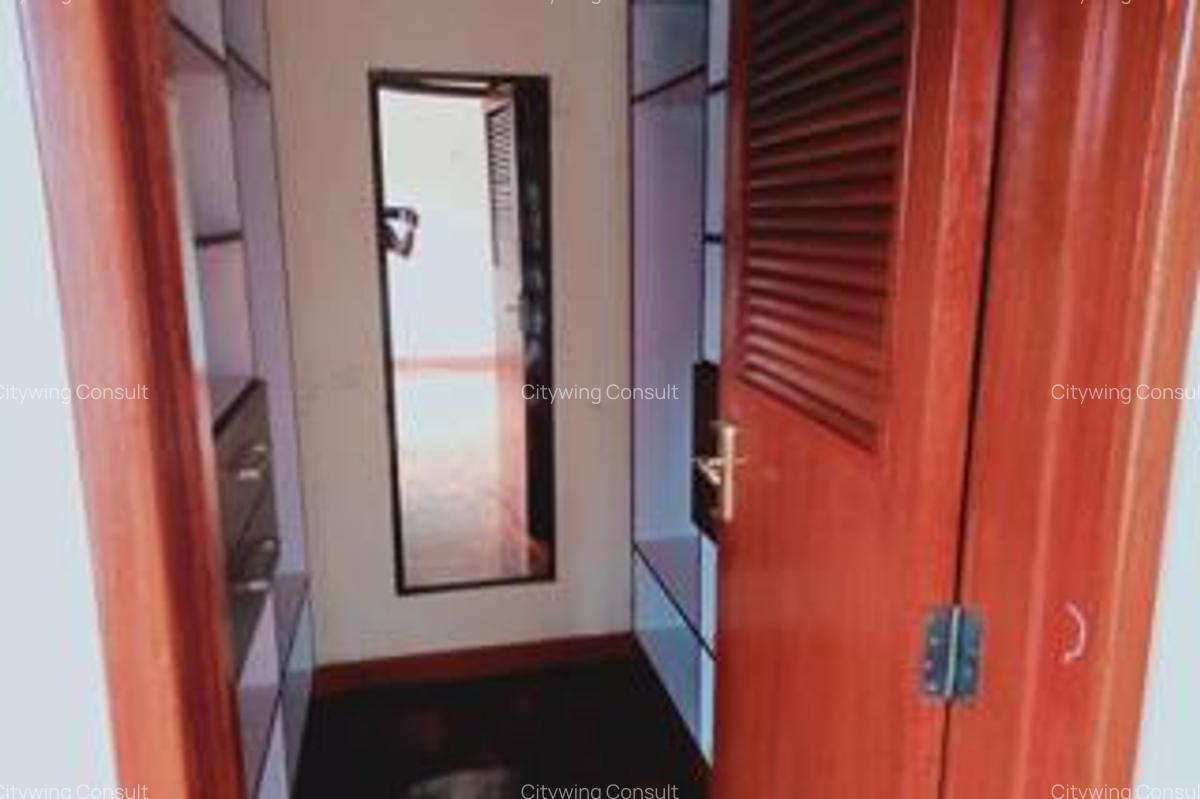 3 Bed Apartment with En Suite at Rhapta Road - 12