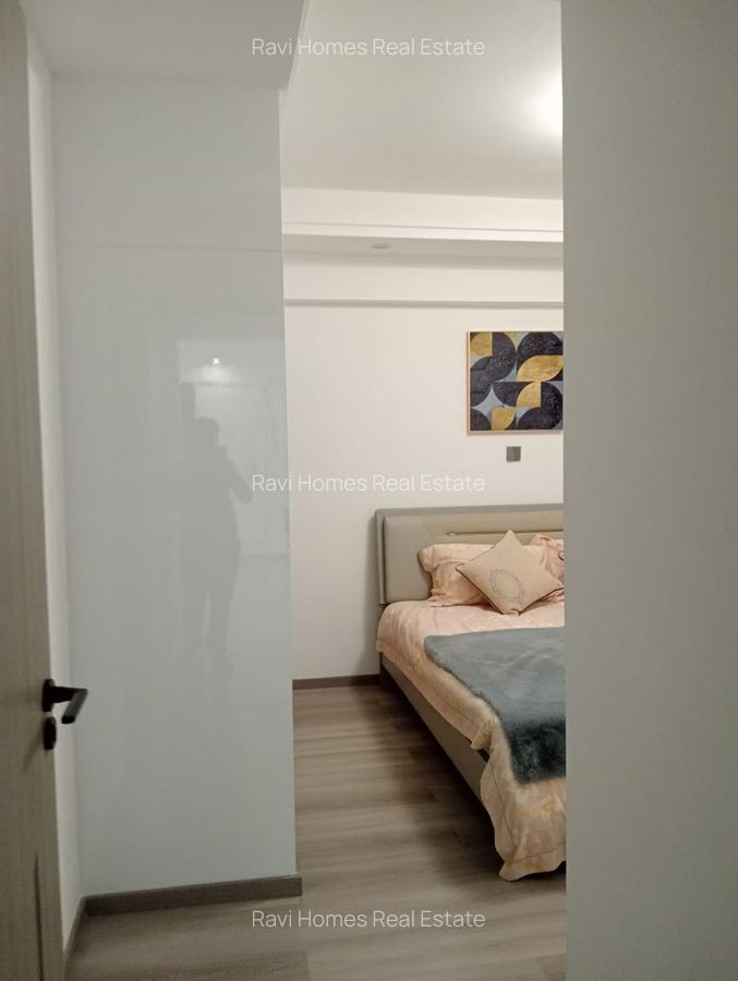 2 Bed Apartment with En Suite in Lavington - 8