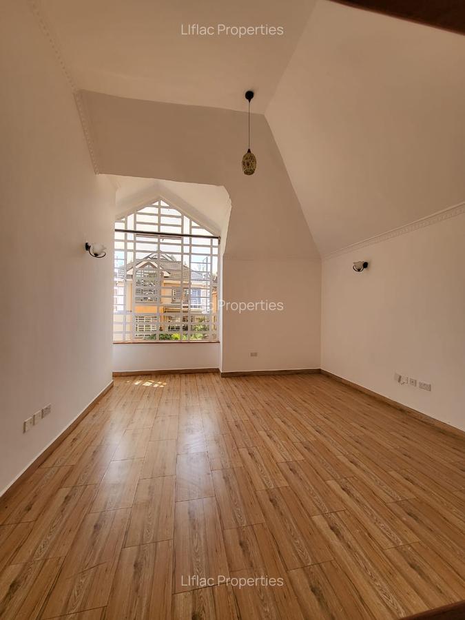 4 Bed Townhouse with En Suite at Kiambu Town Near Nova Park Hotel - 10