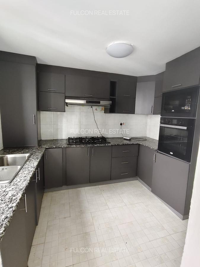 3 Bed Apartment with En Suite in Kileleshwa - 9