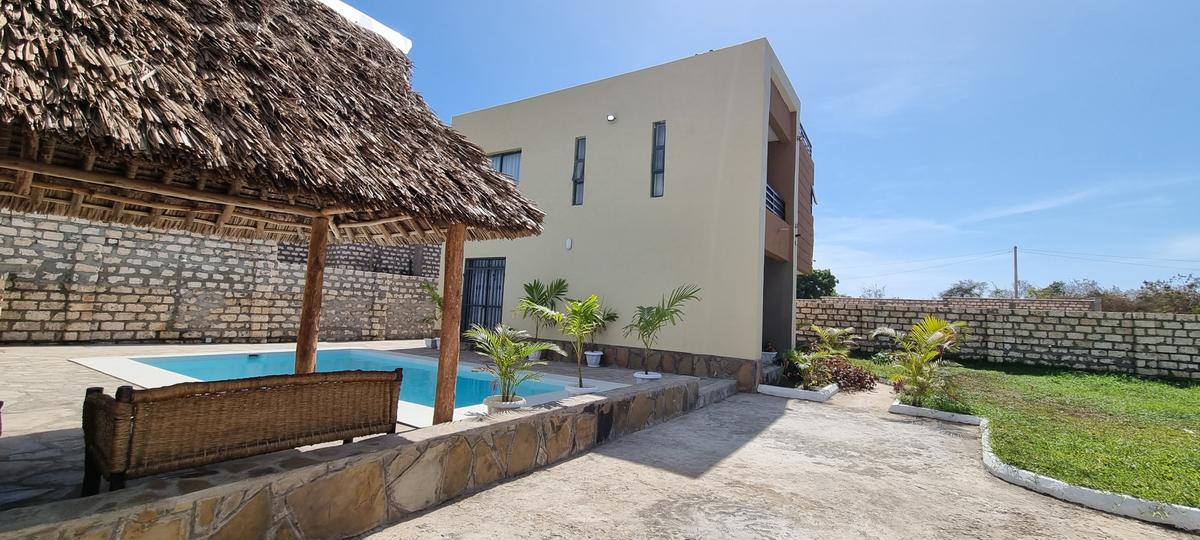 3 Bed Villa with En Suite at Mtwapa - 9