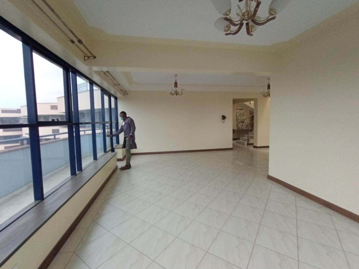 3 Bed Apartment with En Suite at Kabarserian Avenue Near Kianda School - 5