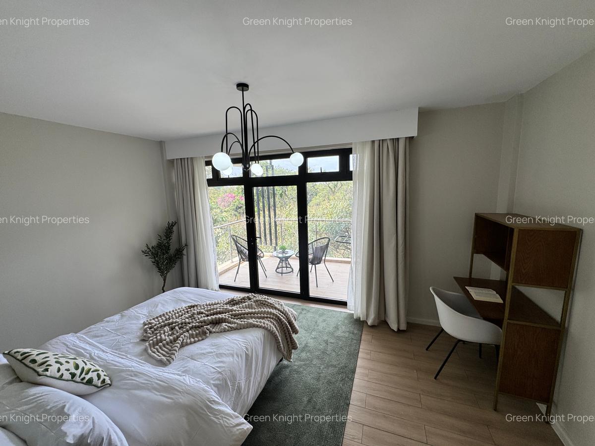 Serviced 2 Bed Apartment with En Suite in Lavington - 7