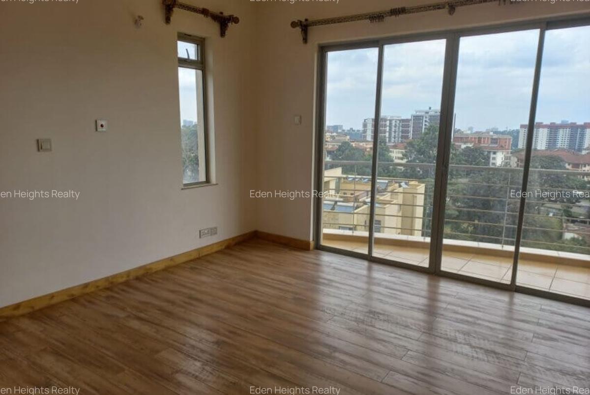 4 Bed Apartment with En Suite in Kileleshwa - 4