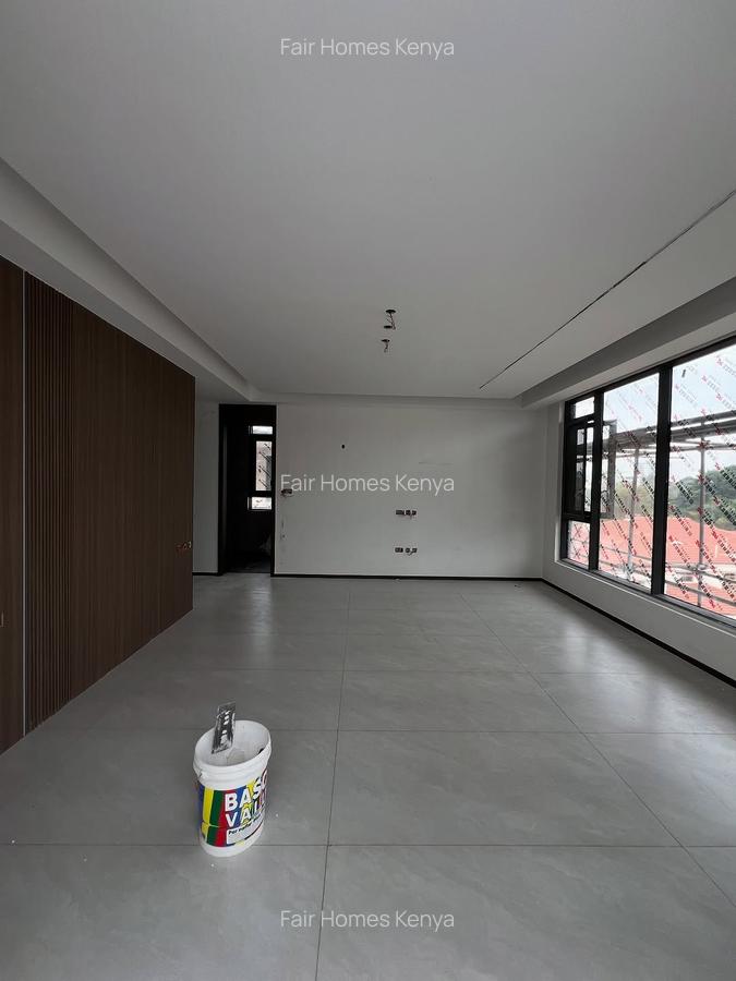 5 Bed Townhouse with En Suite at Lavington Green - 9