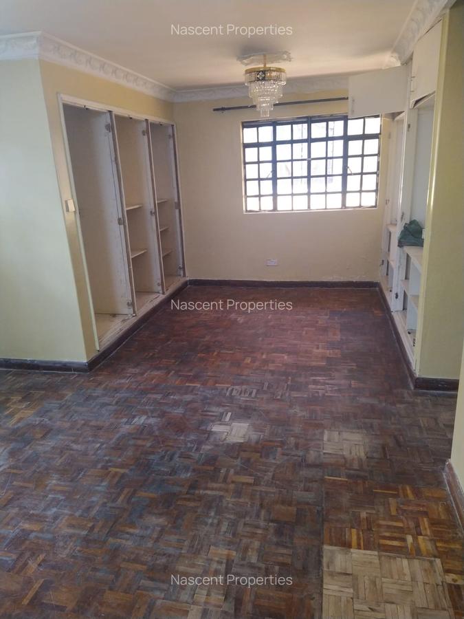 5 Bed House with En Suite in Loresho - 17