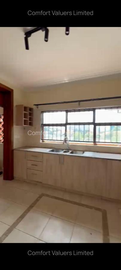 2 Bed Apartment with En Suite at Kileleshwa - 10