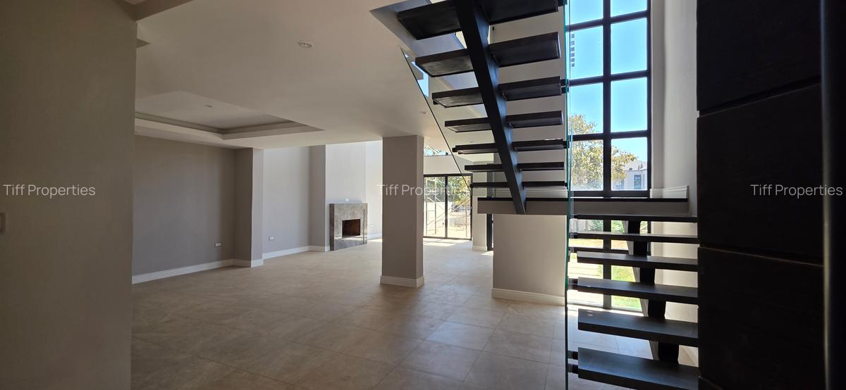 4 Bed Townhouse in Runda - 19