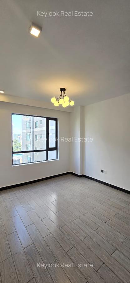 2 Bed Apartment with En Suite at Wood Avenue - 10