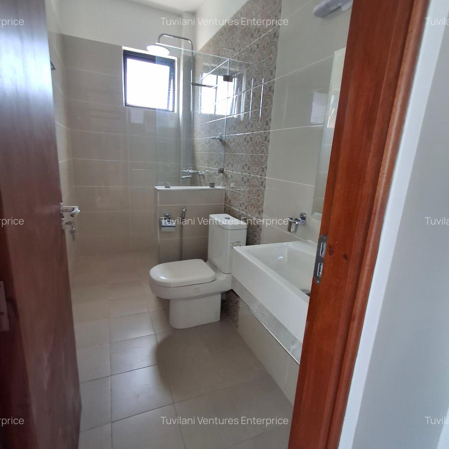 Serviced 3 Bed Apartment with En Suite at Nyali Mombasa - 17