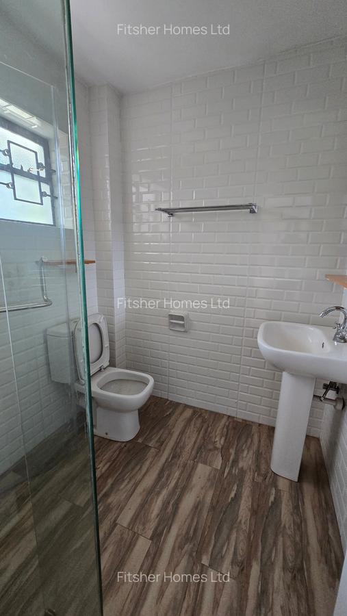 1 Bed Apartment with En Suite in Kilimani - 9